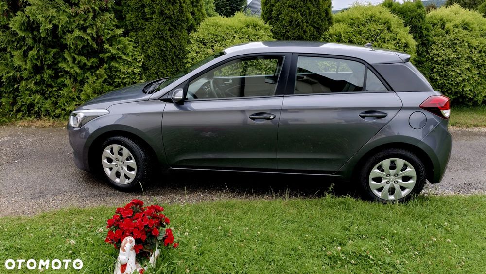 Hyundai i20 1.4 Classic + - 3