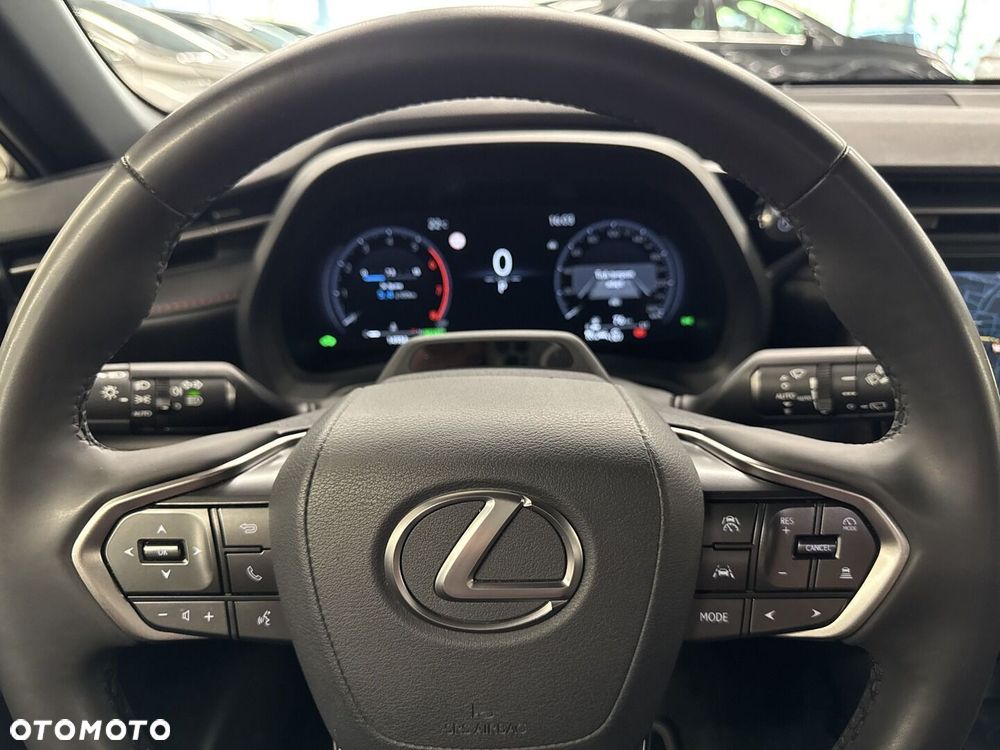 Lexus LBX - 20