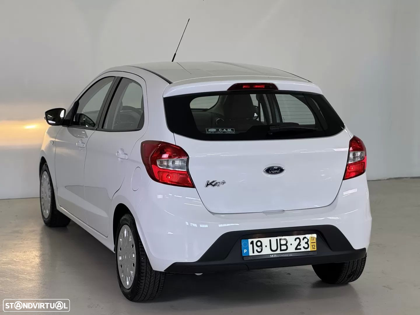 Ford KA+ 1.2 Ti-VCT Ultimate - 15