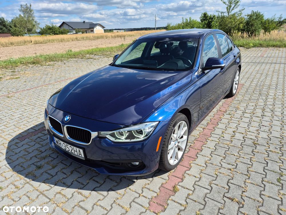BMW Seria 3 320i - 2