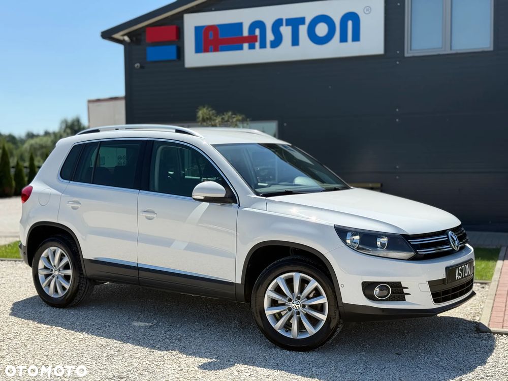 Volkswagen Tiguan 2.0 TDI DPF BlueMotion Technology Lounge Sport & Style - 3