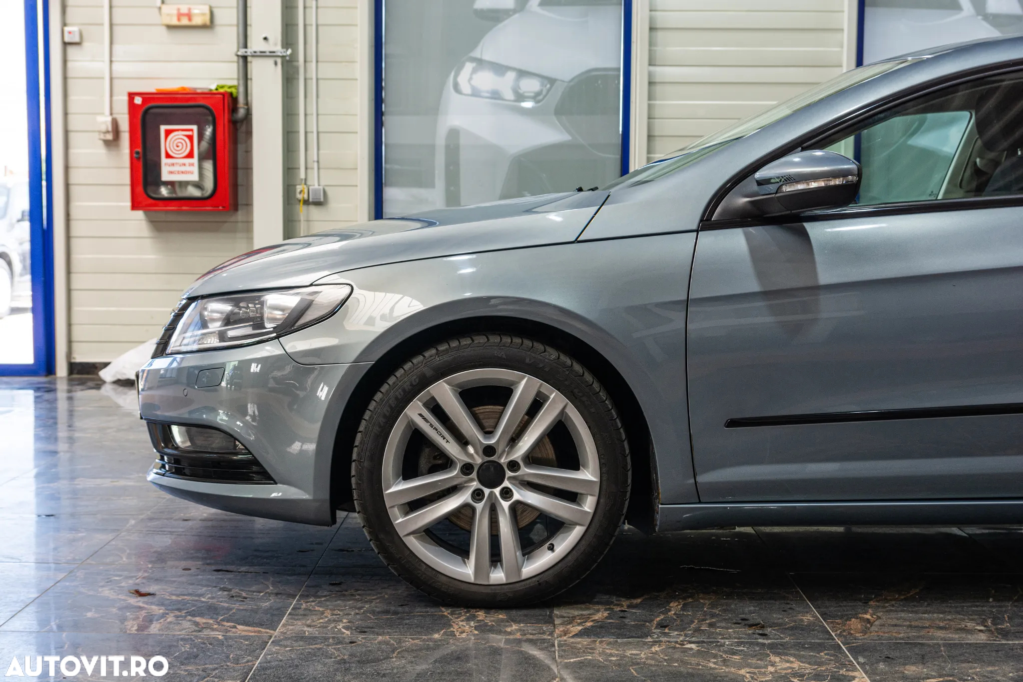 Volkswagen Passat 1.8 TSI Highline - 9