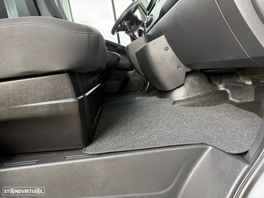 Renault Master 2.3 Dci SS 135 cv Gran Confort GPS L3H2 - 18