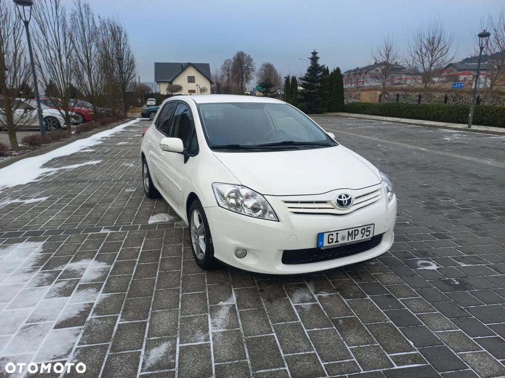 Toyota Auris 1.6 Life+ - 11