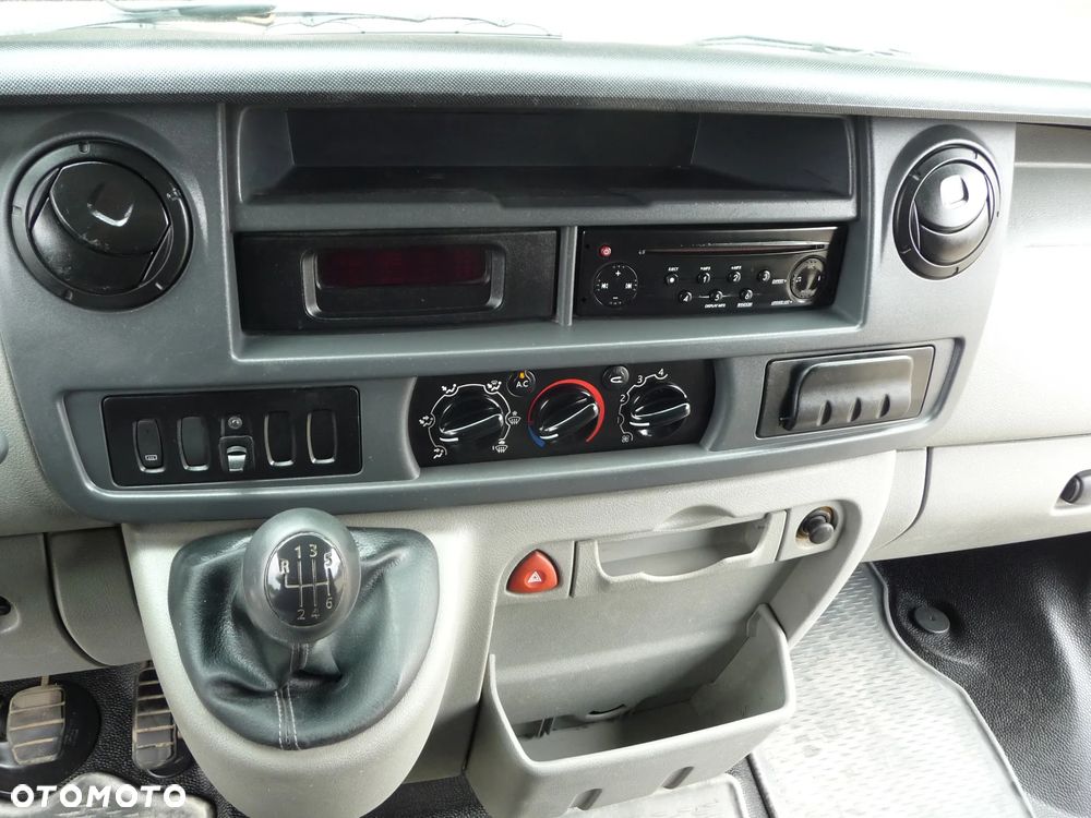Renault Master - 10