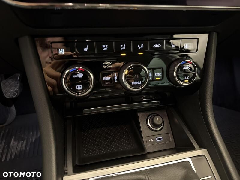 Skoda Superb 2.0 TDI Style - 17