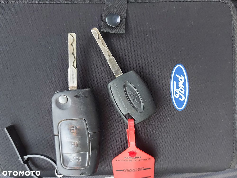 Ford Focus - 27