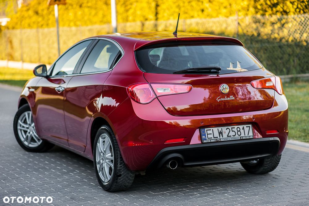 Alfa Romeo Giulietta 1.6 JTDM 16V - 2