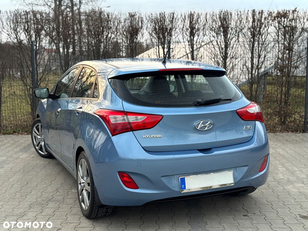 Hyundai i30 1.6 Automatik Style - 22