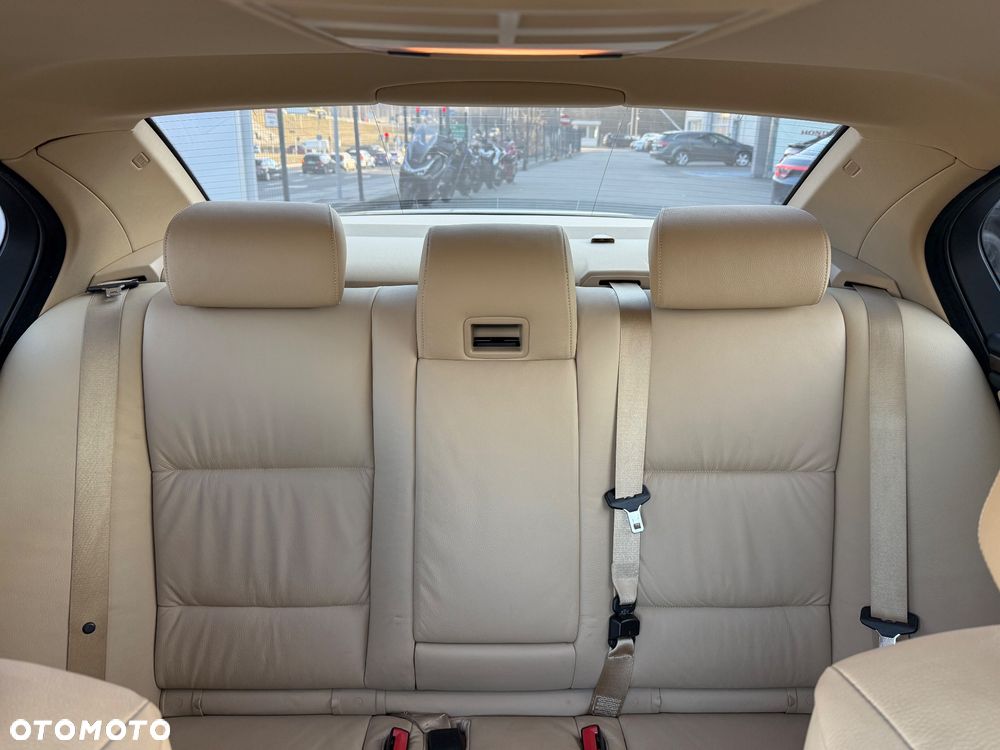 BMW Seria 5 530d xDrive Edition Exclusive - 38