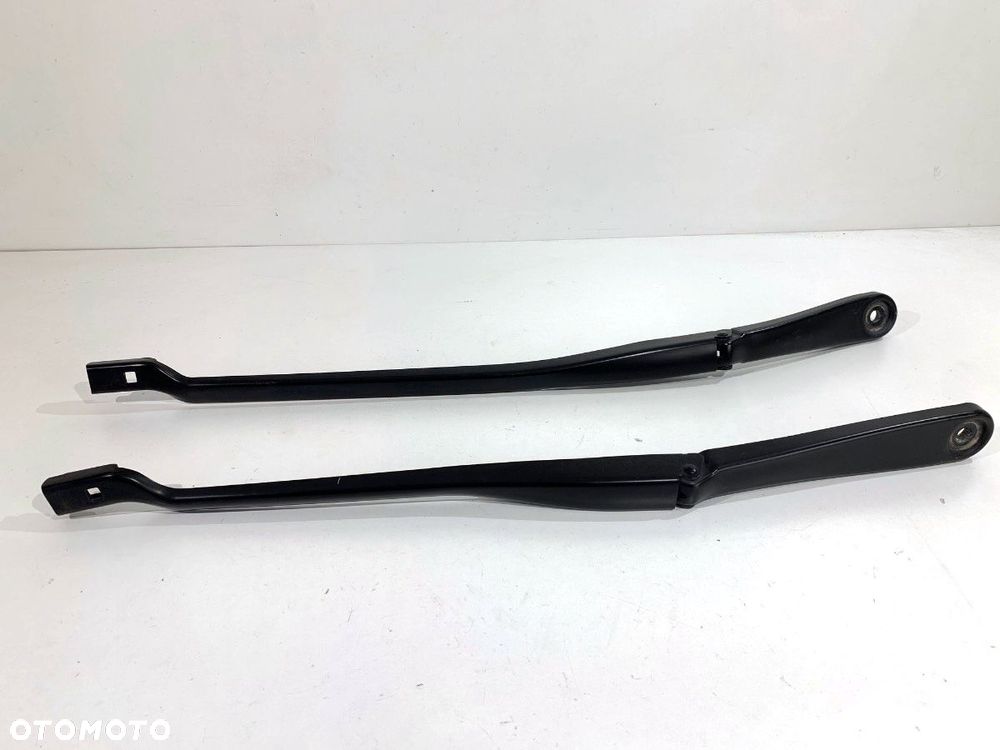 RAMIĘ WYCIERACZKI KOMPLET PRZÓD  BMW 5 (G30, F90) 2016 - 2022 520 d xDrive 140 kW [190 KM] olej - 1