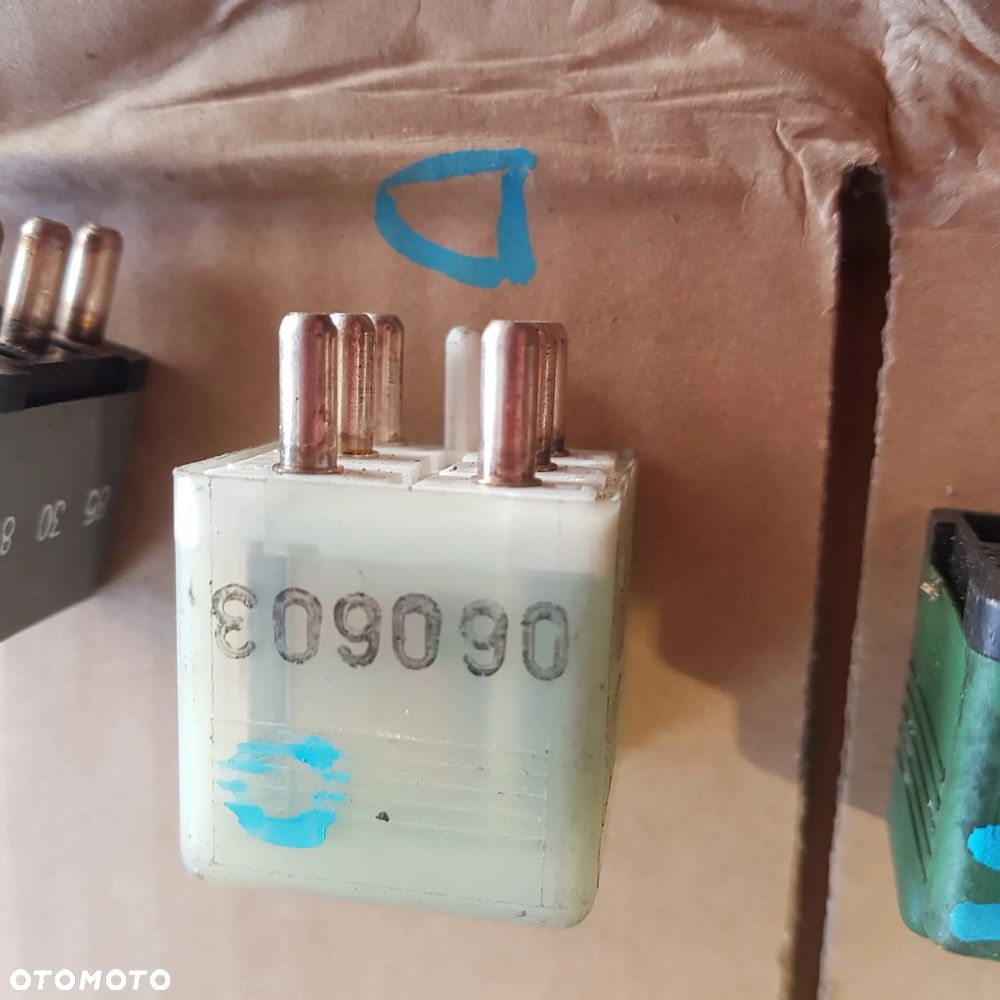 PRZEKAŹNIK moduł POMPY PALIWA MERCEDES 190D, 190E, 300CE, 300D, 300E, 300SE, 300SEL W124 W201 W140 190 R129 w123 w126 w124 coupe - 8