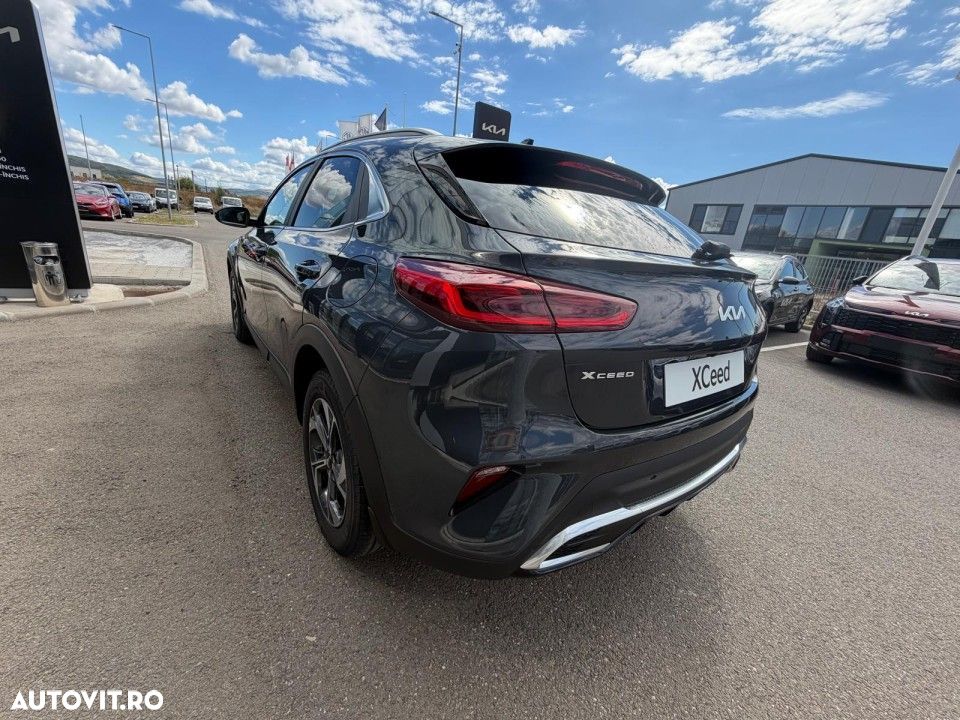 KIA Xceed 2025 — imagine 4