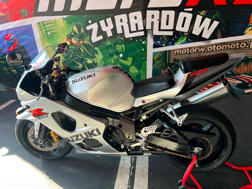 Suzuki GSX-R - 15