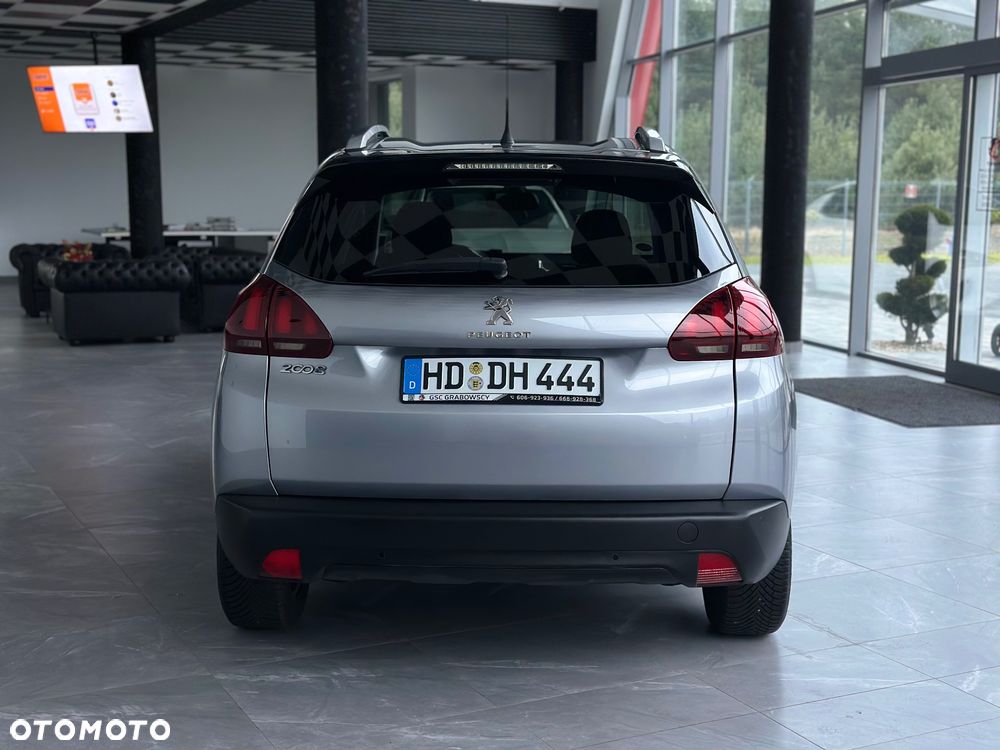 Peugeot 2008 1.6 BlueHDi Style - 10