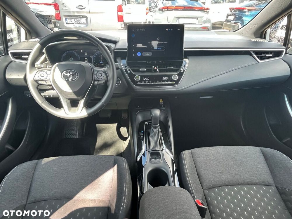 Toyota Corolla - 5