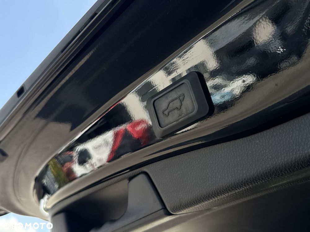 Toyota RAV4 2.5 Hybrid Executive 4x4 - 30