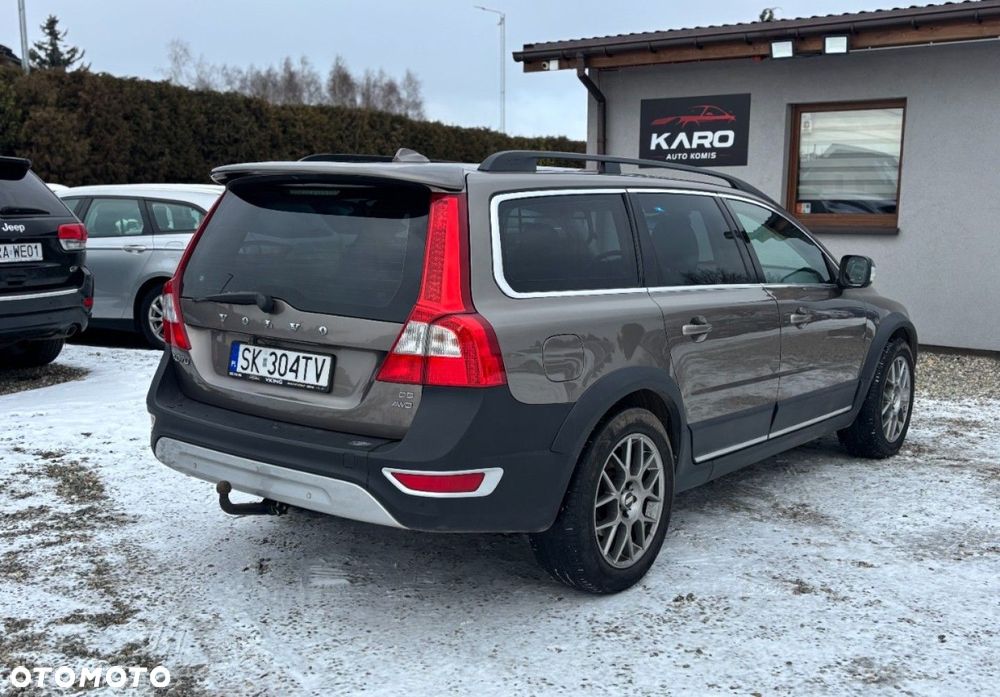 Volvo XC 70 - 4