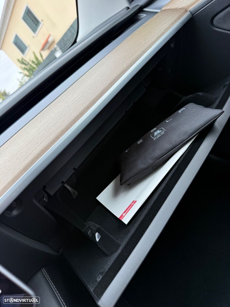 Tesla Model 3 Long Range AWD Dual Motor - 25