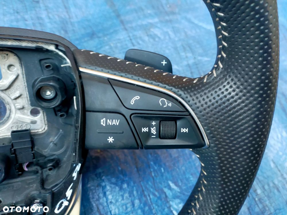 Audi Q7 SQ7 4M S-Line / Kierownica ŚCIĘTA / ŁOPATKI / ORYGINAŁ - 6