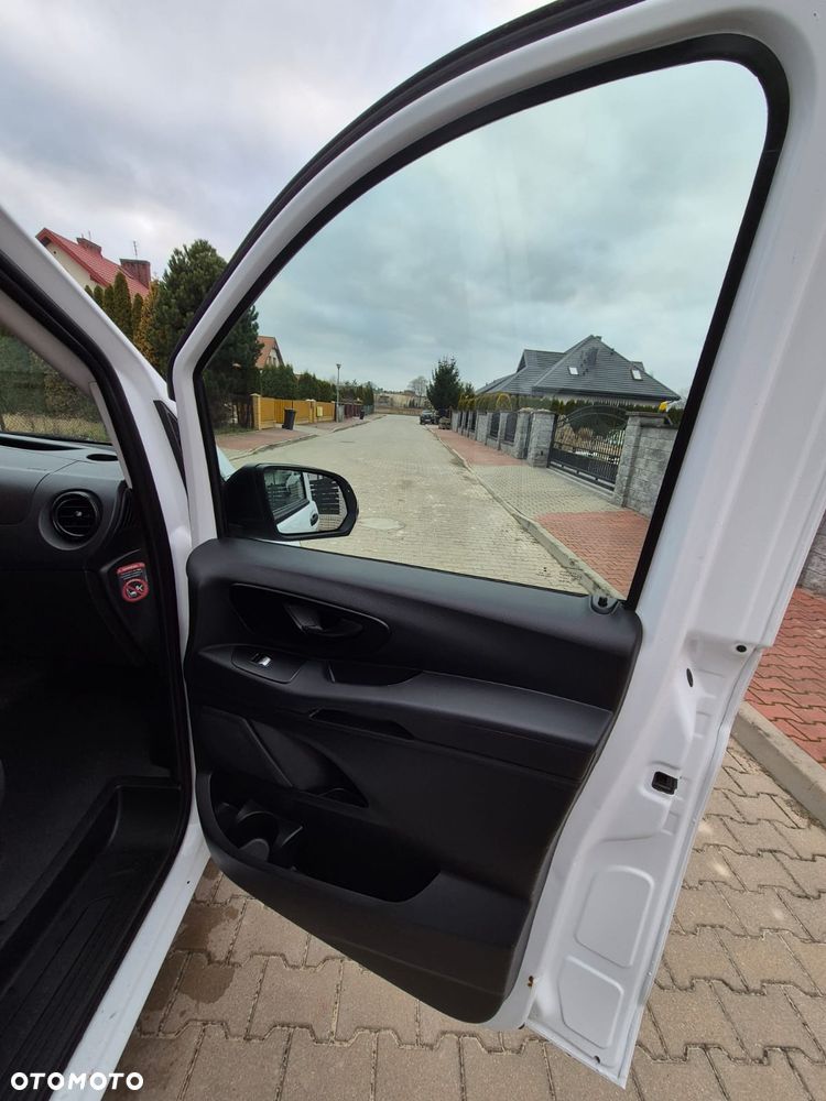 Mercedes-Benz Vito 2,2CDI ExtraLong 6osób Brygadówka Super stan - 19