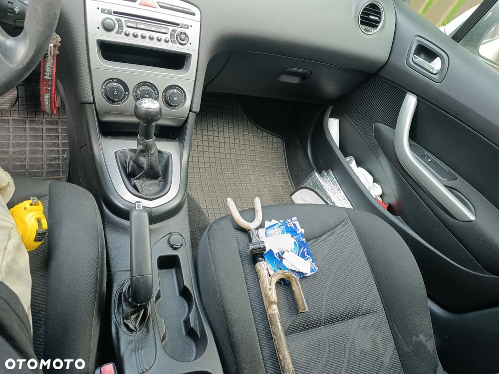 Peugeot 308 - 13