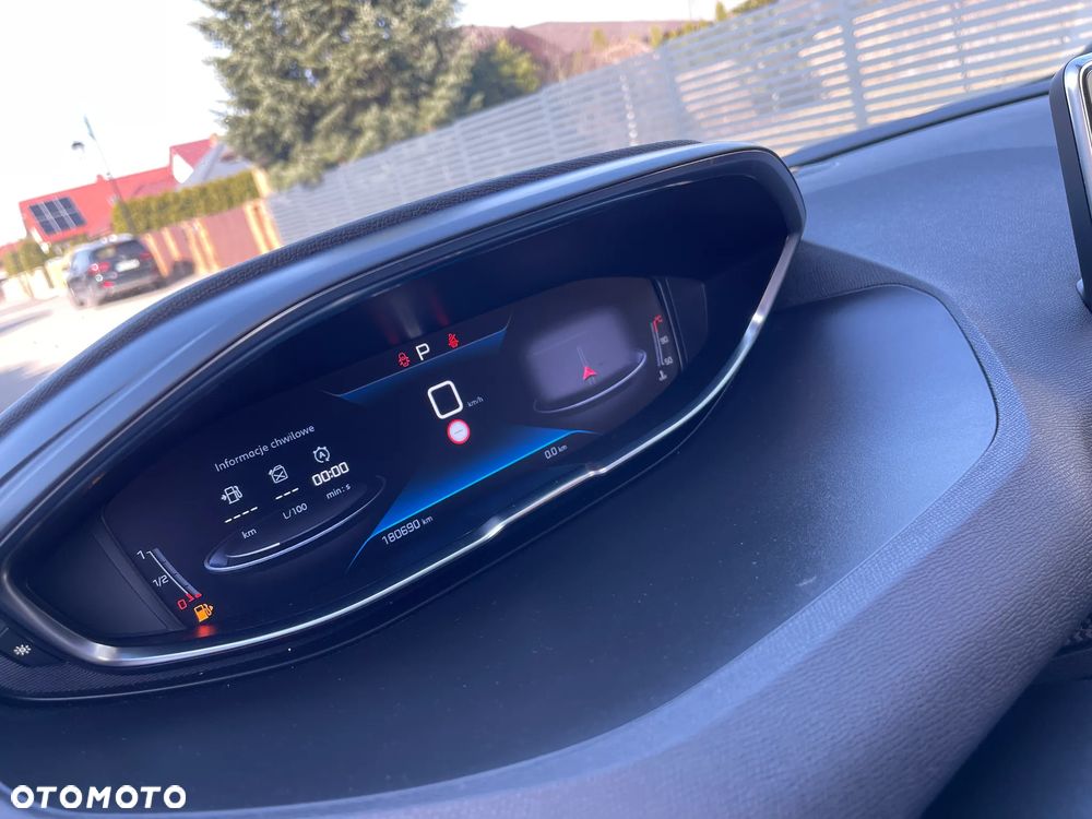 Peugeot 5008 1.5 BlueHDI Crossway S&S EAT8 - 16