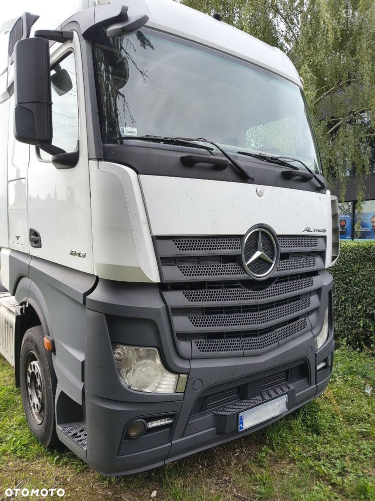 Mercedes-Benz 1843 - 9