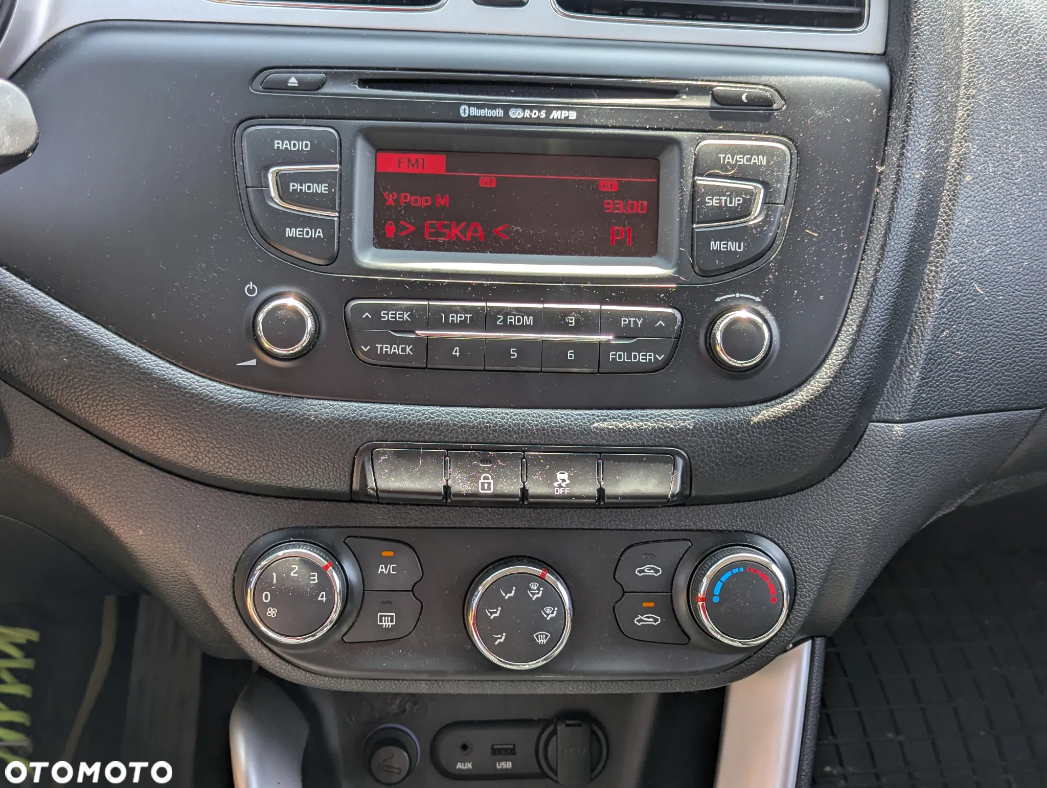 Kia Ceed Cee'd 1.6 CRDi XL - 4