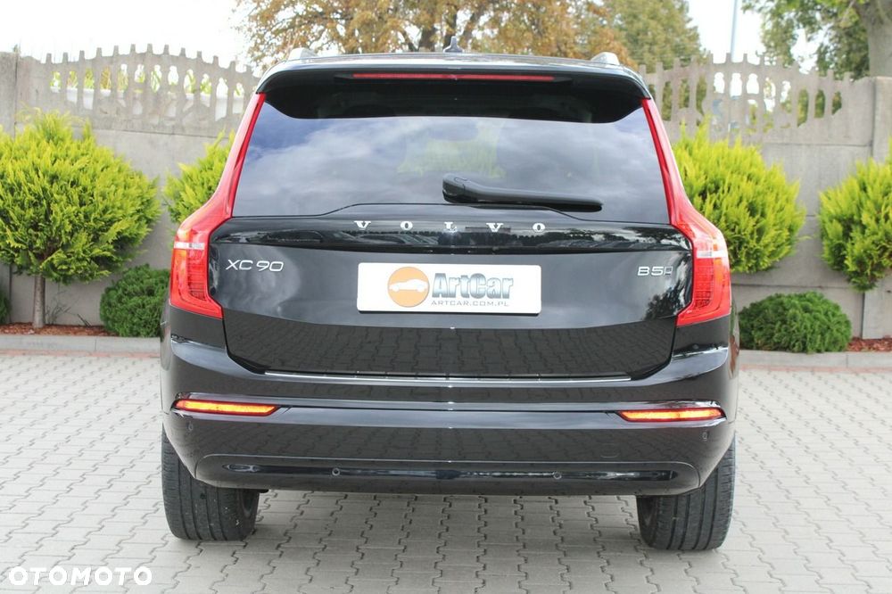 Volvo XC 90 B5 B AWD Core 7os - 37