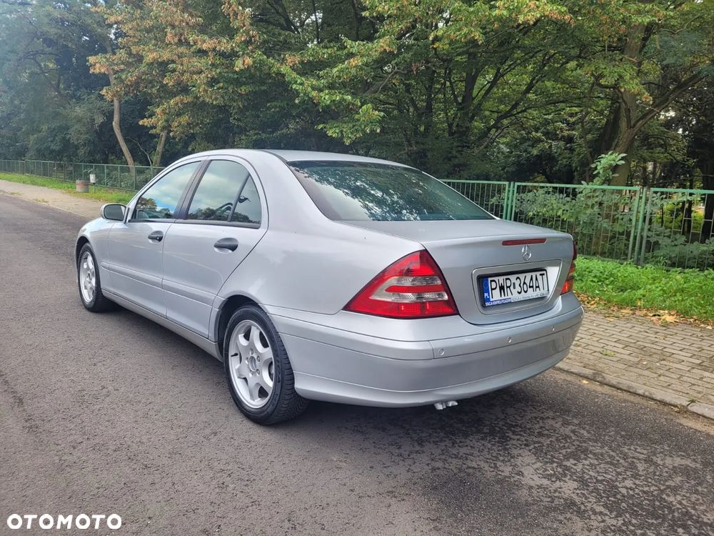 Mercedes-Benz Klasa C 200 CDI Classic - 5