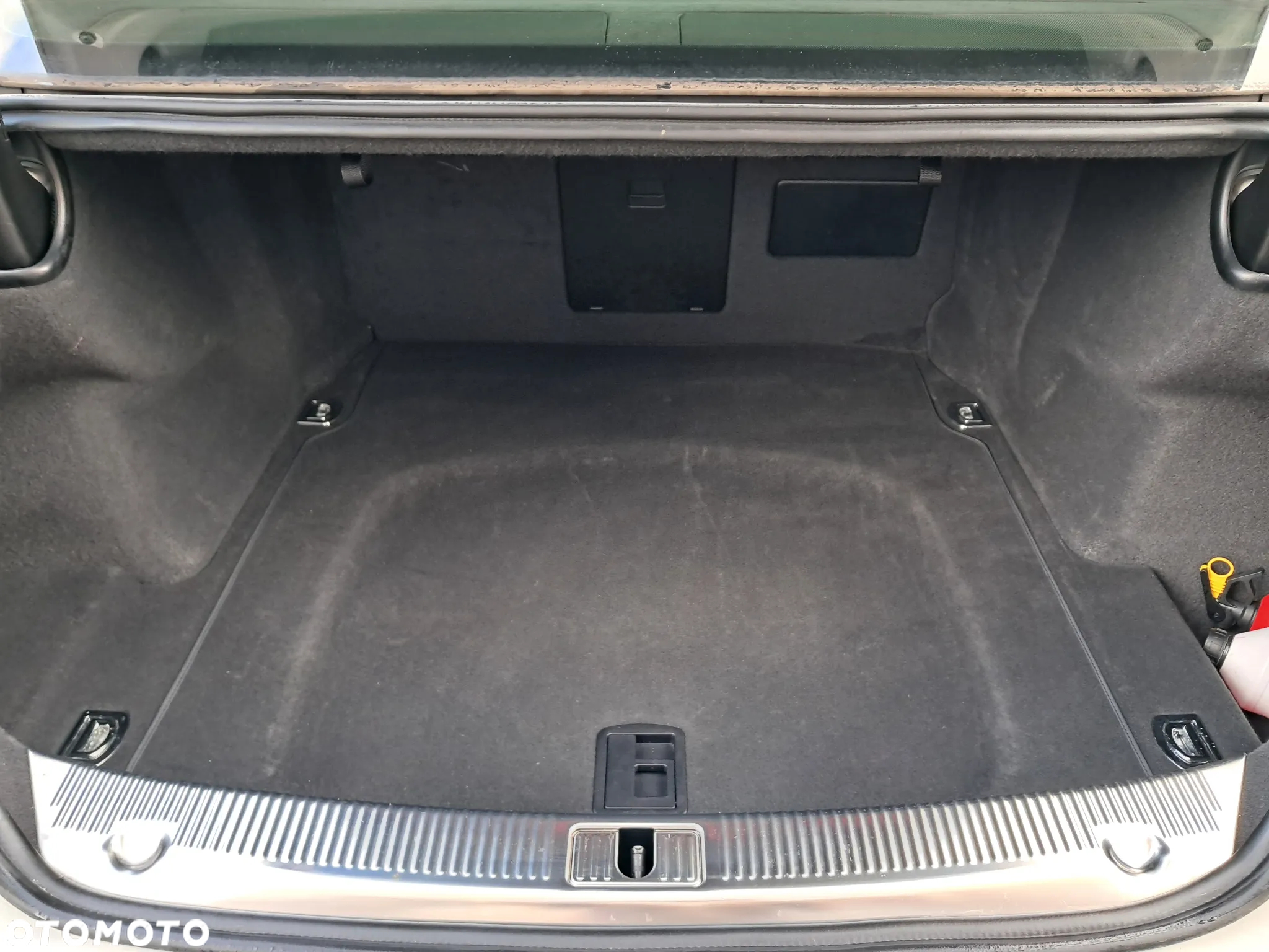 Audi A8 4.0 TFSI L Quattro - 12