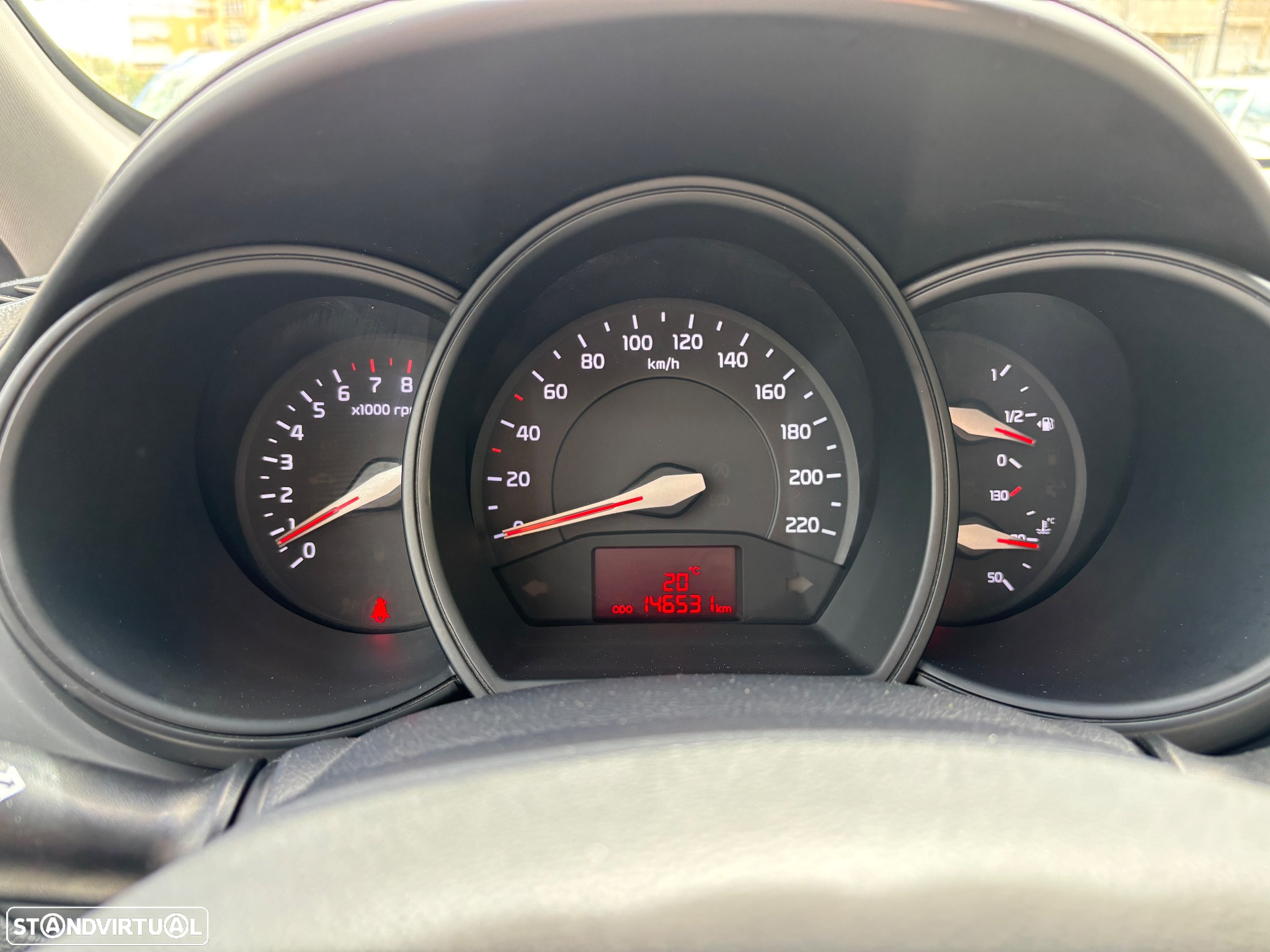 Kia Rio - 10