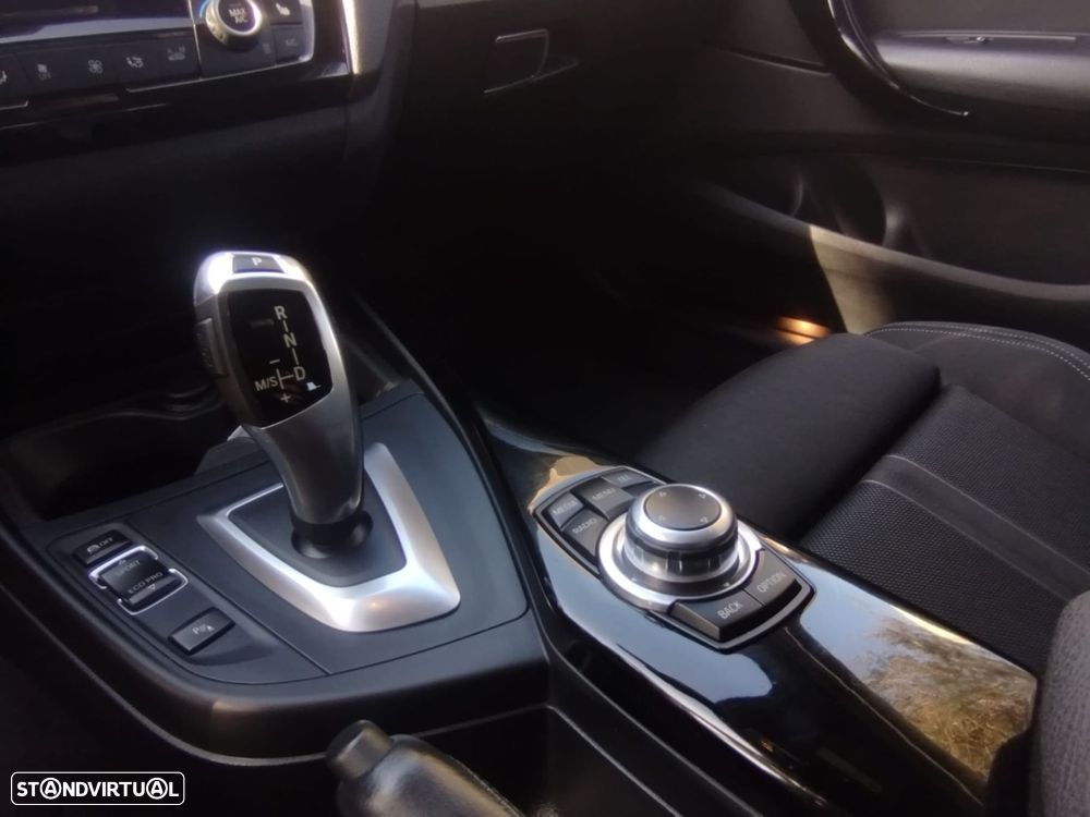 BMW 118 d Line Sport Auto - 8