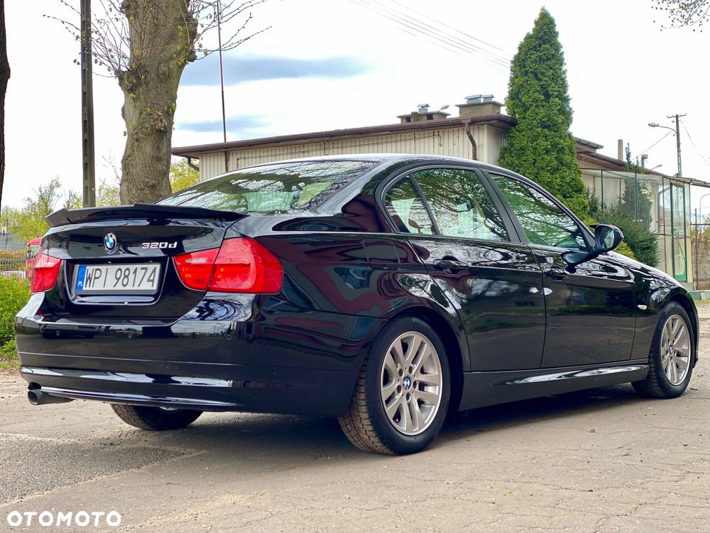 BMW Seria 3 320d - 9