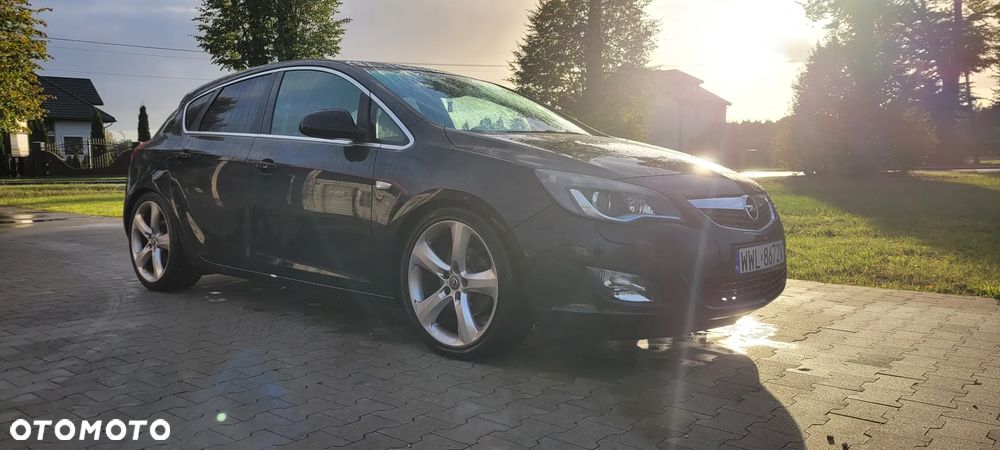 Opel Astra ver-1-6-turbo-sport - 5
