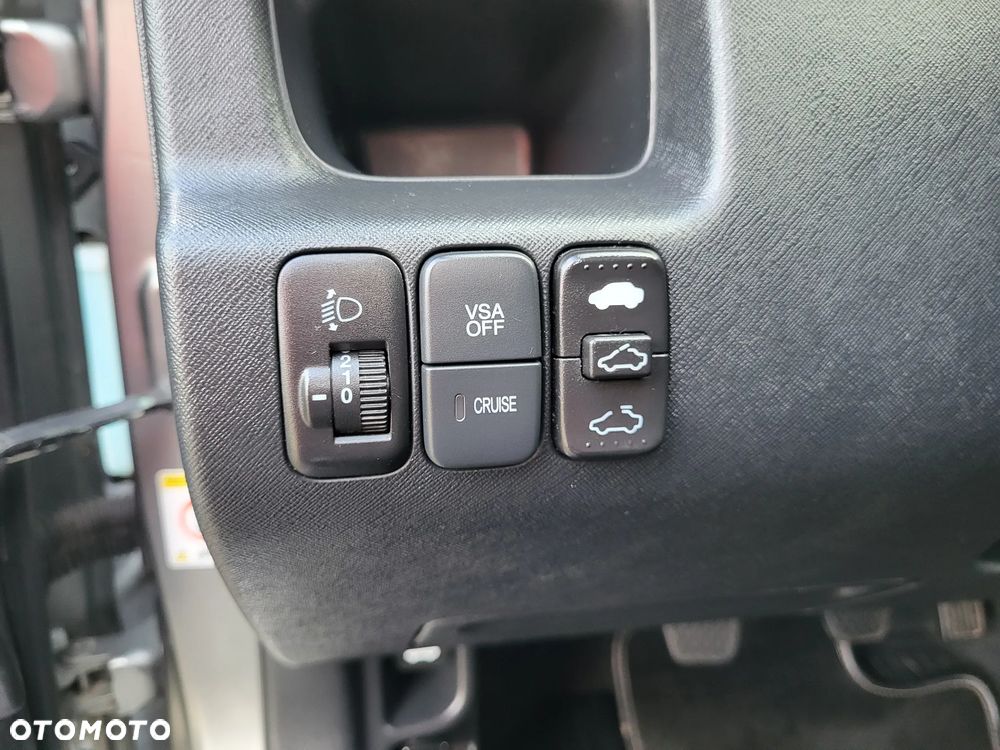 Honda CR-V 2.2i CTDi Executive - 28