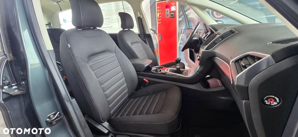 Ford Galaxy 2.0 TDCi Titanium - 38