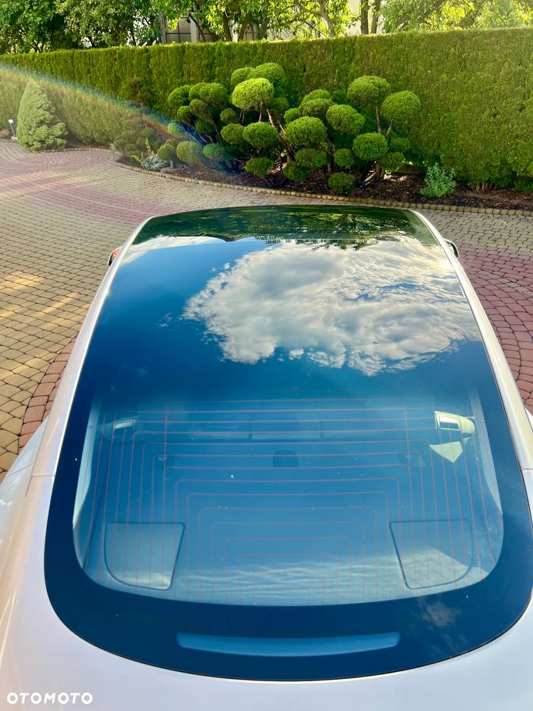 Tesla Model 3 - 18