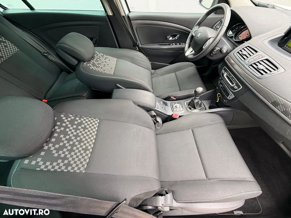 Renault Megane ENERGY dCi 110 Start & Stop Dynamique - 19