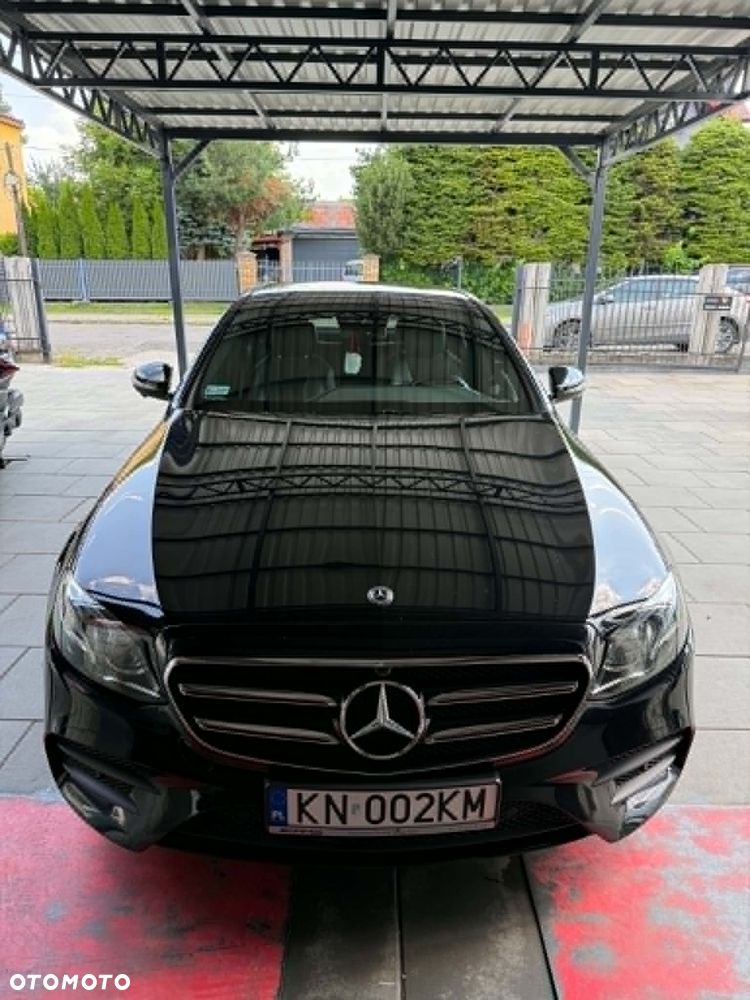 Mercedes-Benz Klasa E 200 4-Matic 9G-TRONIC - 1