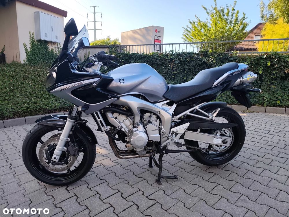 Yamaha FZ6 - 2