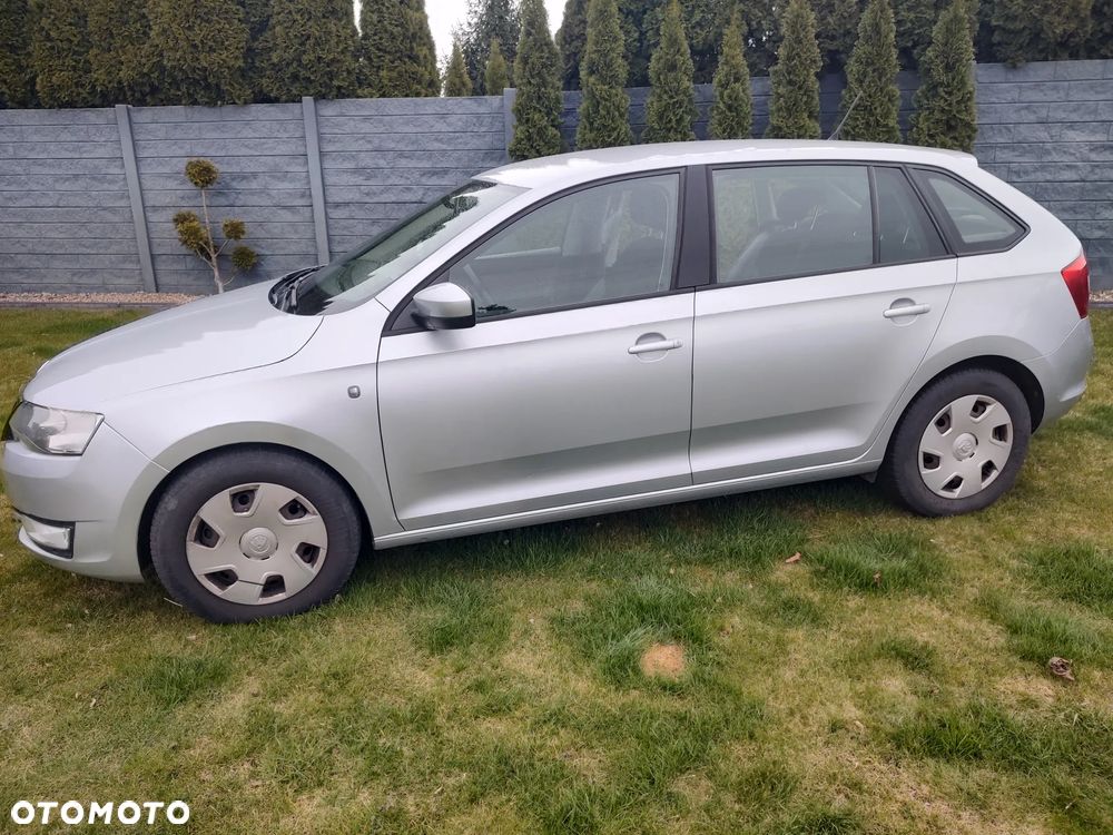 Skoda RAPID 1.6 TDI DPF Edition - 4