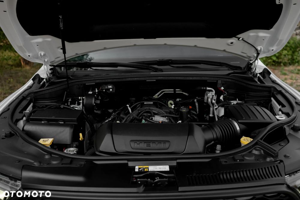 Dodge Durango 5,7 R/T - 29