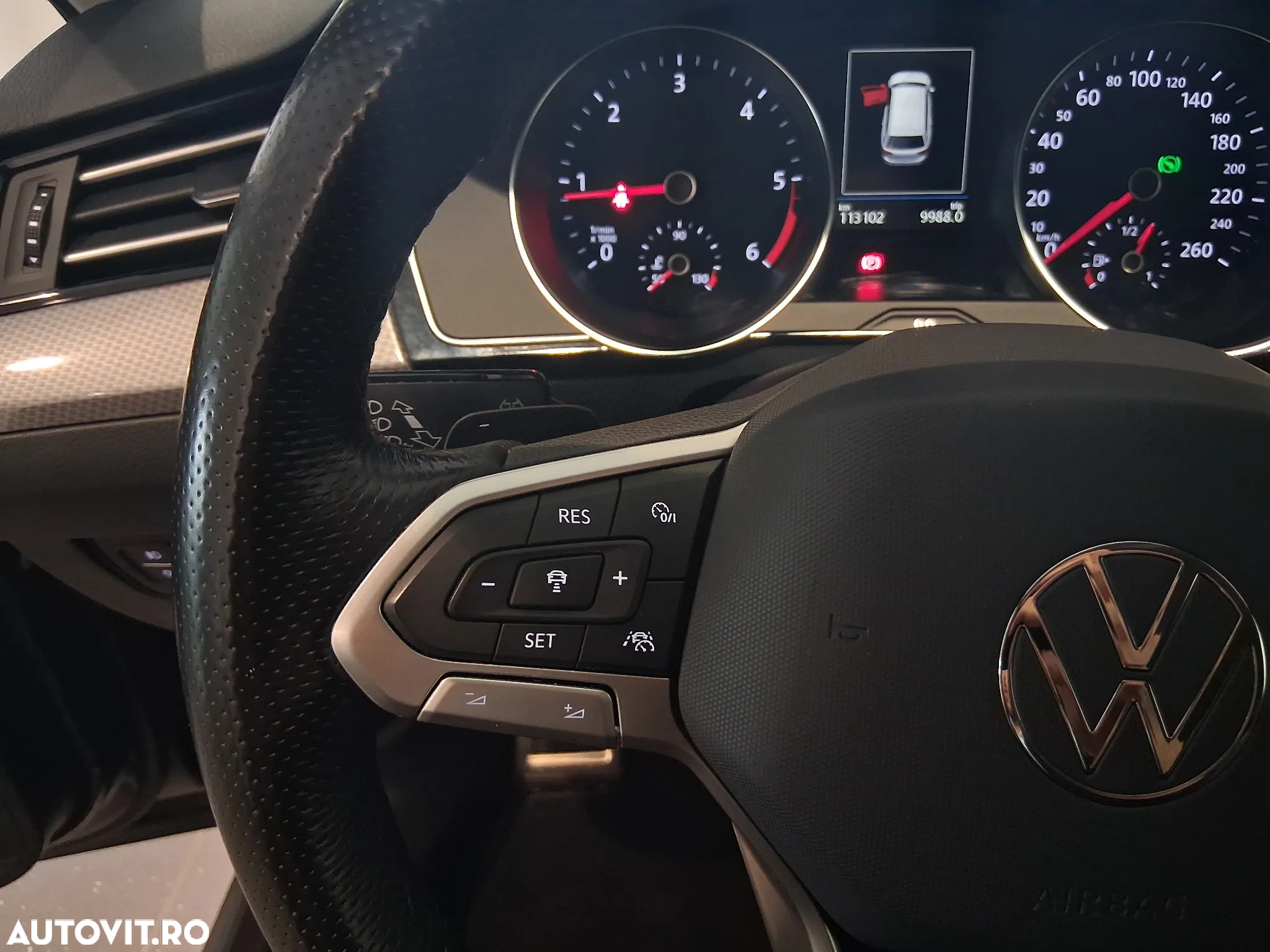 Volkswagen Passat Variant 2.0 TDI 4Mot DSG Highline - 19