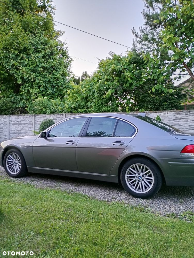 BMW Seria 7 - 5