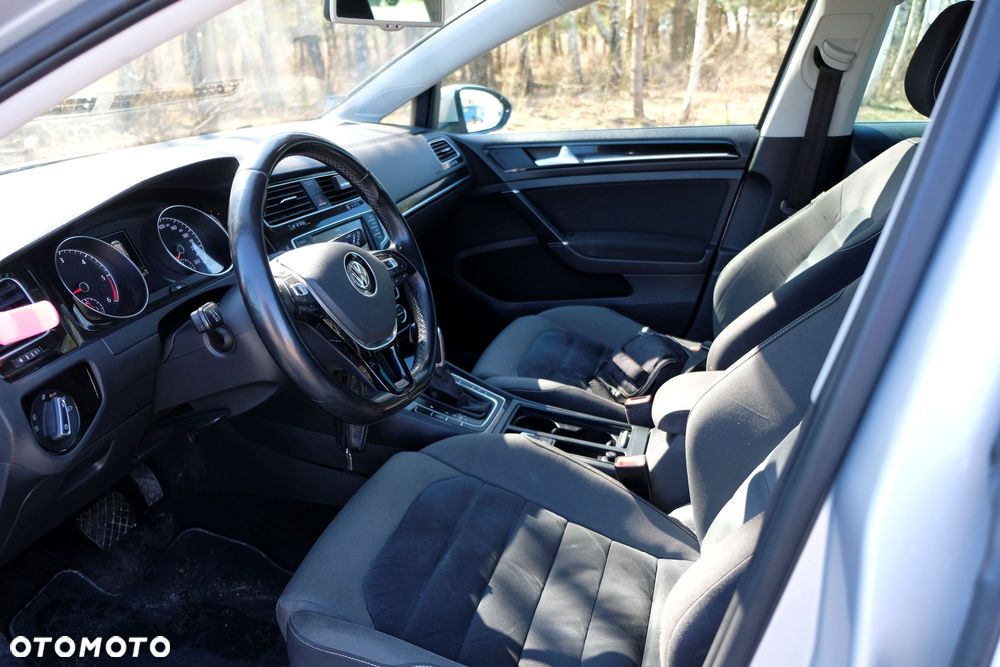 Volkswagen Golf Variant 2.0 TDI BMT Highline DSG - 12