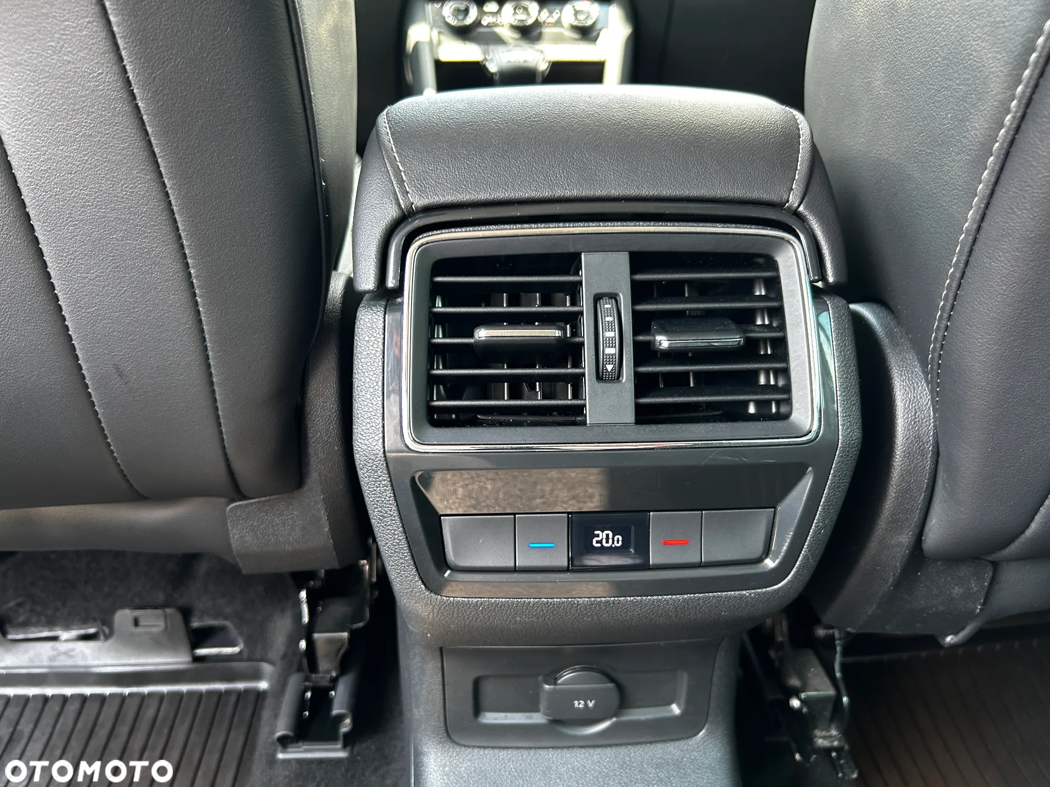 Skoda Kodiaq 2.0 TSI 4x4 Style DSG 7os - 32