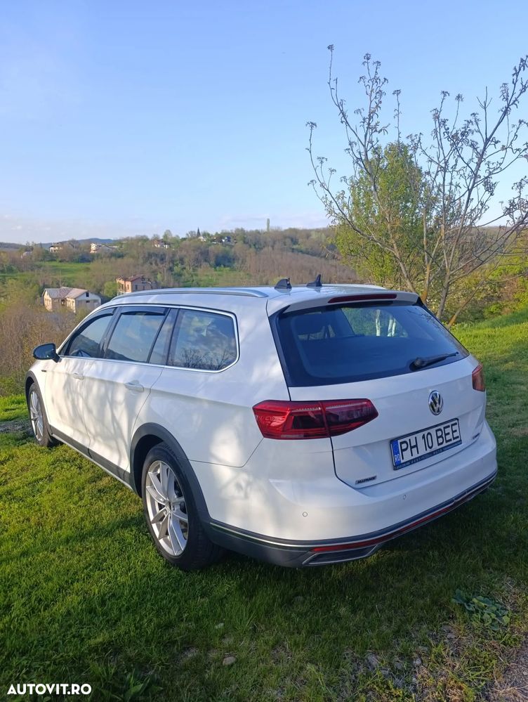 Volkswagen Passat Alltrack 2.0 TDI DSG 4Motion - 5