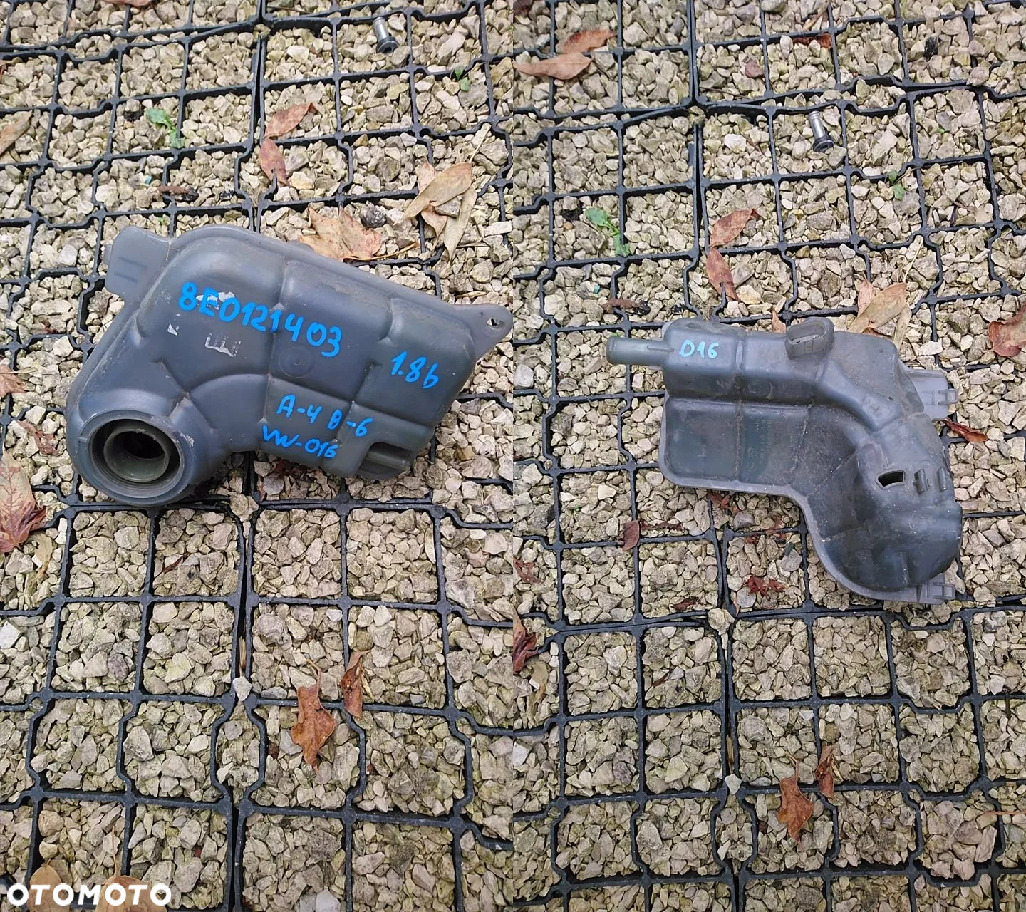 VW AUDI SEAT SKODA ZBIORNICZKI WYRÓWNAWCZE / SPRYSKIWACZY - 17